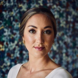 Meet your Posher, Alexia